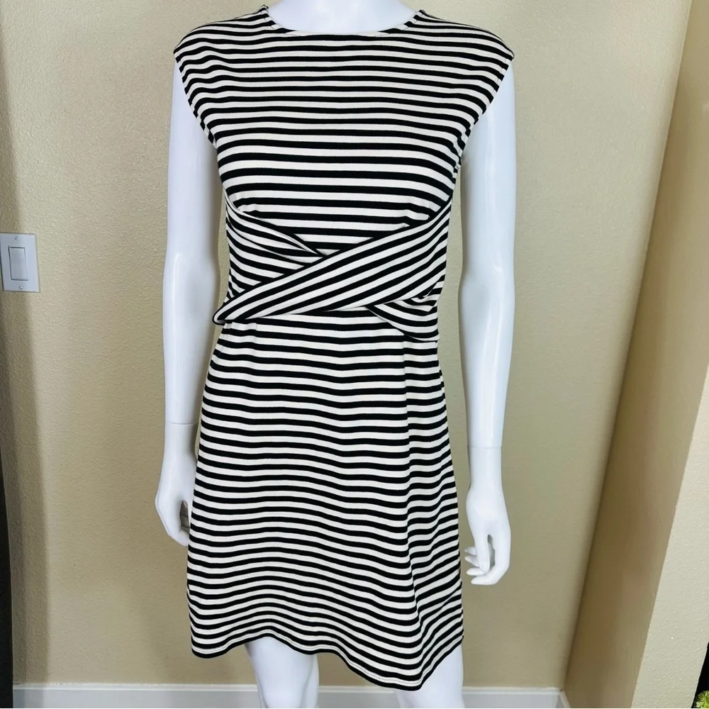 Theory Dress Small  Stripe  Sleeveless Twist-Front Clinton - Picture 4 of 17